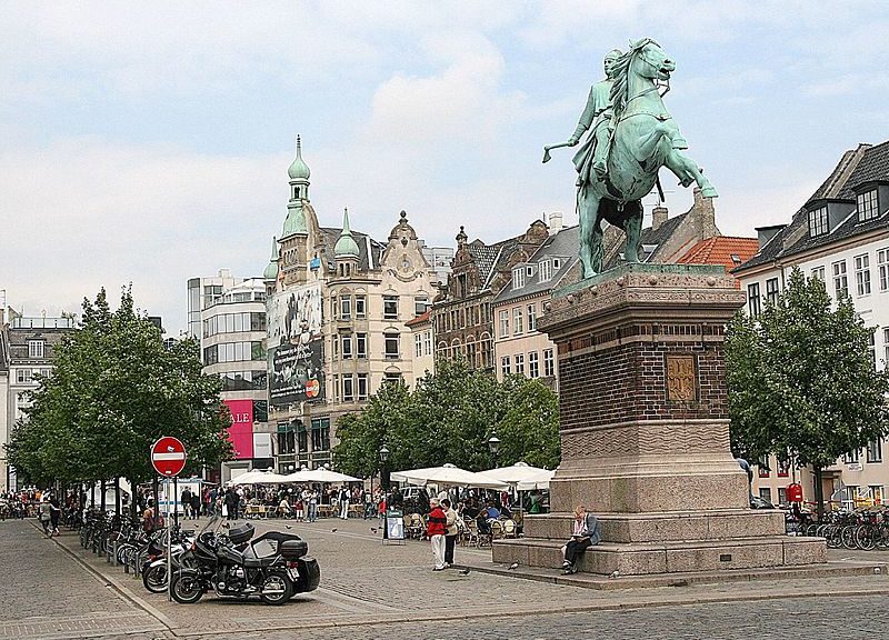 Surprising Nature and City Sights – Guideservice Danmark